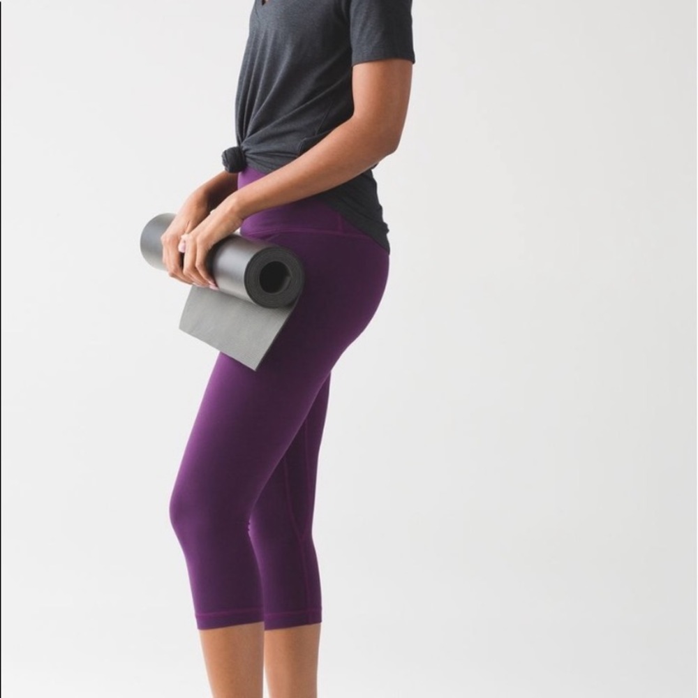 Lululemon align crop 19” purple size 2